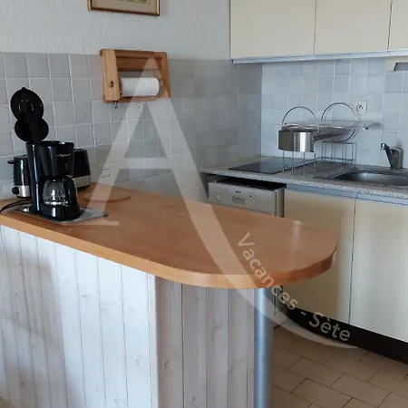 Daire T2 Capacite 4 Personnes En Rez De Jardin *