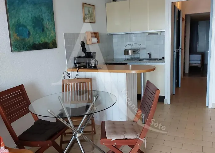 T2 Capacite 4 Personnes En Rez De Jardin Lägenhet *
